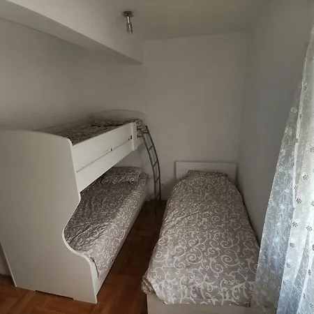 For A Day Apartment